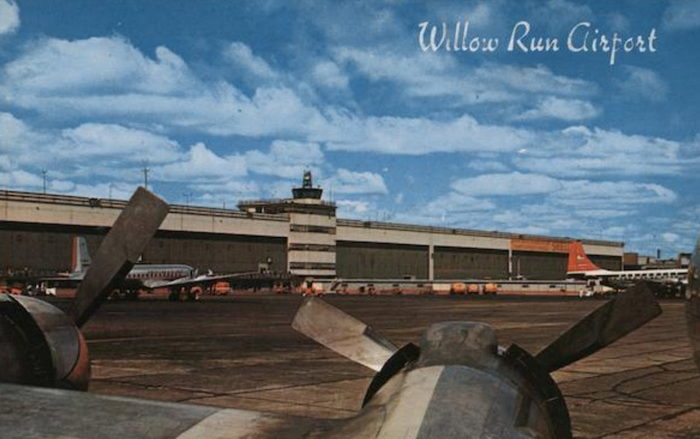 Willow Run Airport - Old Postcard